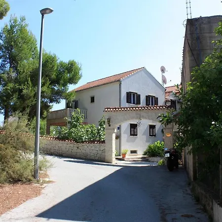 Apartment 707h Sumartin