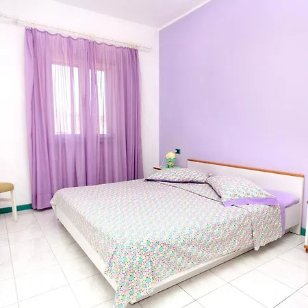 707h Apartment Sumartin